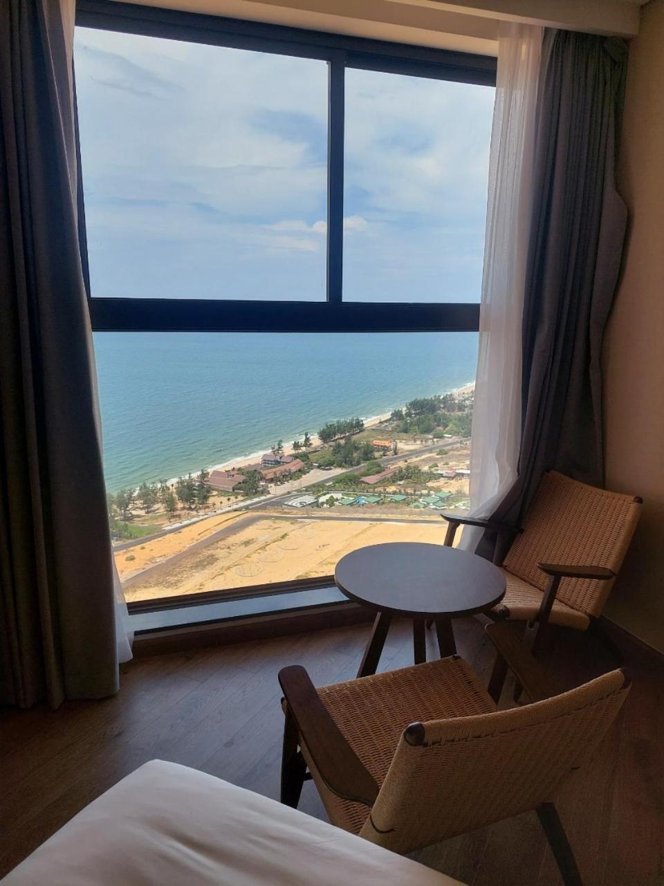 Hotel Apec Mandela Wyndham Mui Ne à Long Son Extérieur photo